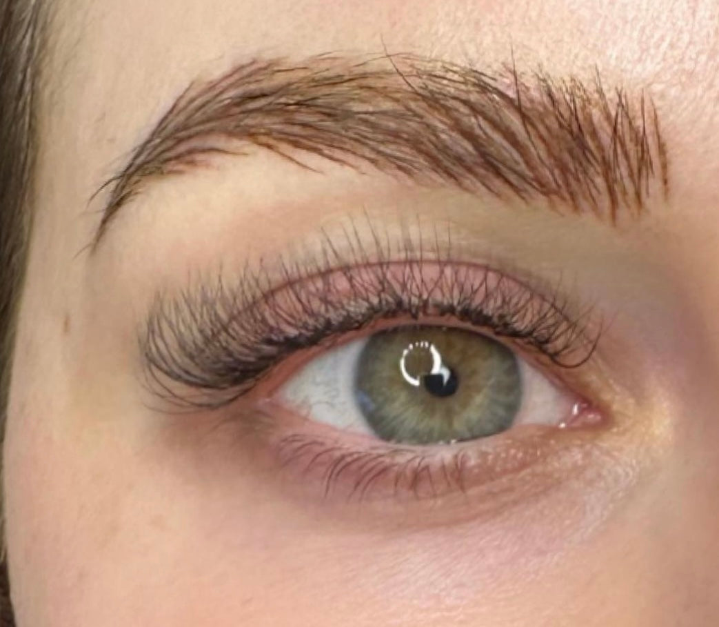 Hyper-REAL Digital Brow Tattoo